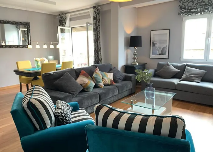 Sg La Casa De La Catedral Vut47-240 *